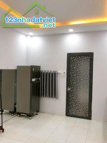 Bán nhà Phó Cơ Điều Quận 11, 48m2 hẻm xe hơi thông tứ tung giá chỉ 12 tỉ - 2