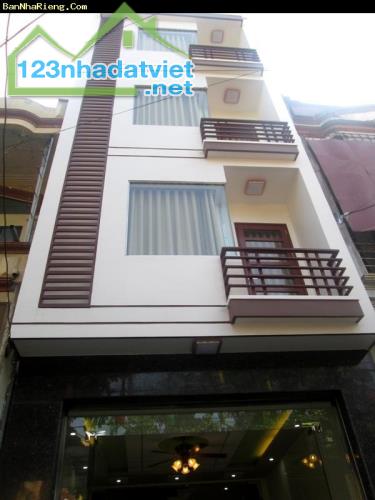 Bán nhà Thành Thái Quận 10, 3 tầng 62m2 nở hậu giá chỉ 7.5 tỉ - 2