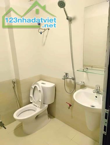 Bán nhà phố Trần Quang Diệu, DT 44mx5T , ô tô cách 20m , MT 4m , giá 5,2 tỷ - 2