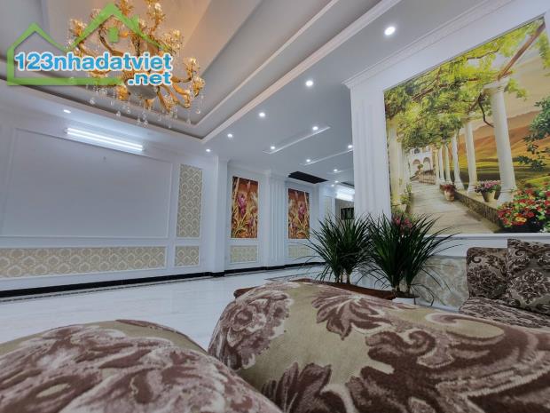 Bán gấp Nhà mặt ngõ ô tô KD phố Trúc Khê Đống Đa, 52m 5 tầng, giá 12 tỷ 5.