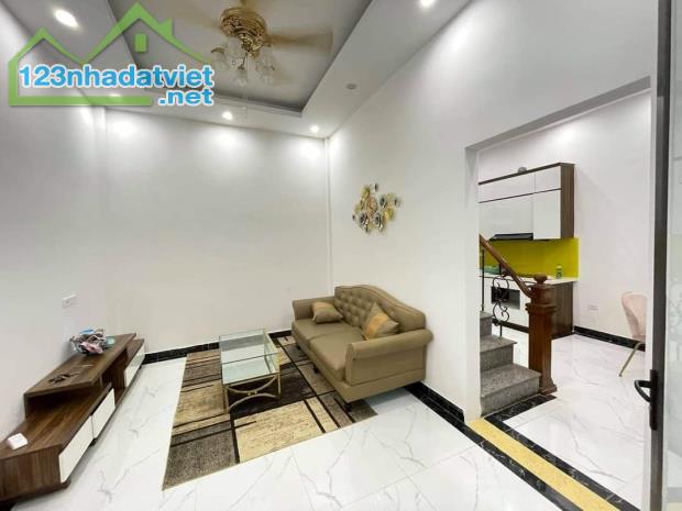 Bán nhà Ngõ 20 Mỹ Đình, 52m2, 5 tầng ,ô tô đỗ cửa ,lô góc,kinh doanh , giá  5 tỷ - 1