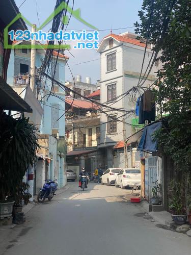 40M2 ĐẤT NGUYỄN CHÍNH, TÂN MAI, HOÀNG MAI, HÀ NỘI, MẶT TIỀN 4.5M