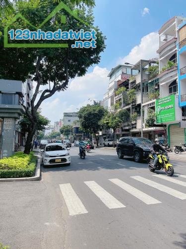 Nhà MT KD hạ chào 2 tỷ, Điện Biên Phủ, P11, Q10, 65m2, 7 tầng, thang máy. Ninh mặt tiền. - 1