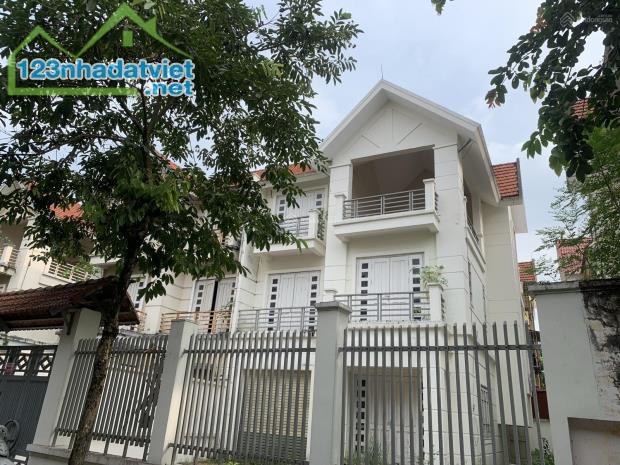 Bán Biệt thự đơn Lập KĐT Đặng Xá Gia Lâm, DT 200m, MT 14m, 4 tâng, 92tr/m, căn hoàn thiện - 1