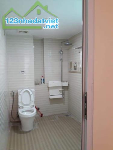 BÁN CHDV VÕ CHÍ CÔNG, DOANH THU KHỦNG, DT 176M2 x 10T, SIÊU PHẨM KHÔNG THỂ BỎ LỠ.