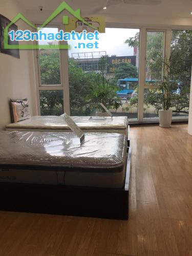 💥 BÁN NHÀ MẶT PHỐ NGUYỄN CHÍ THANH 71M2 5T MT 8M - KINH DOANH ĐỈNH - CHỈ 29 TỶ 💥 - 3