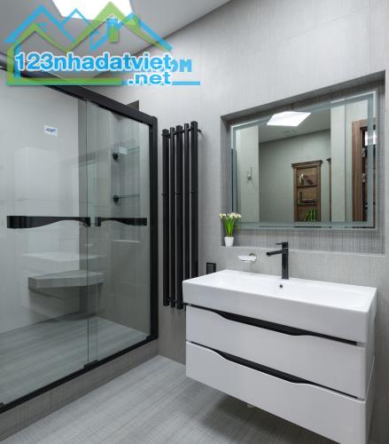 Bán Nhà Mặt Tiền Trần Văn Giáp Quận Hải Châu -90m2 - Kinh Doanh Dòng Tiền - Chỉ : 5 Tỷ 4 - 2