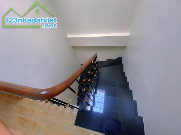 💥 MẶT PHỐ 800A CẦU GIẤY 62M2 5T MT 4M - THANG MÁY GARA - GIÁ CHỈ 16.5 TỶ 💥 - 1