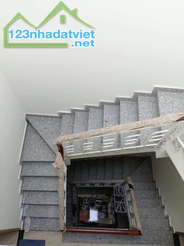 Lê Văn Sỹ, Quận 3, HẺM XE HƠI, 1 trệt 3 lầu, 65m2 chỉ 10 tỷ - 3