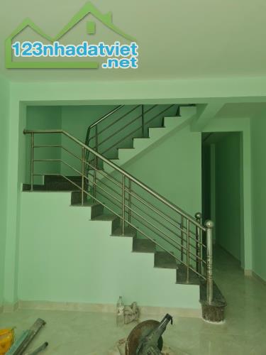 Bán Gấp Nhà Đức Hòa Long An 2 Lầu,100m2,Chỉ 1.4 Tỷ - 3