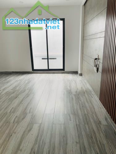 Bán nhà Mặt Tiền khu Phan Xích Long, P2, PHÚ NHUẬN (4x15m) Bán 17 tỷ