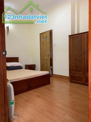 Quận 3, HXH Nguyễn Đình Chiểu, 82m2, 7 phòng ngủ, chỉ 14 tỷ 200 - 1