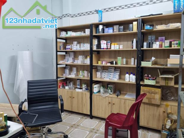 Lê Đình Cẩn , 82m2, hẻm xe hơi, chủ ngộp cần bán gấp
