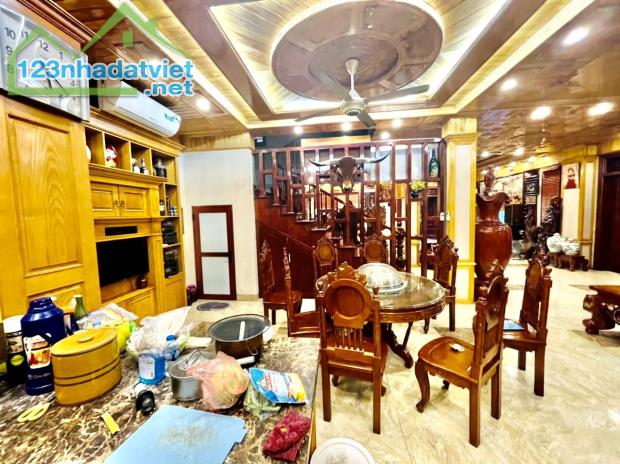 Biệt Thự VIP KĐT Pháp Vân Hoàng Mai 300m 4T MT12m 38,8tỷ Nội Thất Đẳng Cấp An Sinh Đỉnh.LH - 2