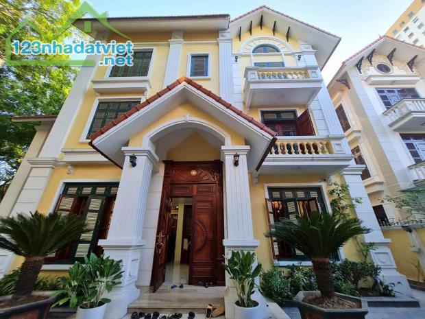 CHỈ 286TR 1M CÓ NHÀ BIỆT THỰ 4TẦNG GARA SÁT HỒ TÂY - 5