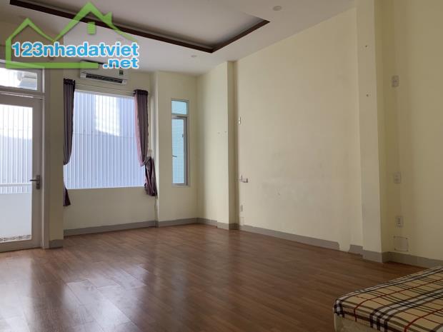 Bán nhà Hải châu - Đường Lê Duẩn cạnh công viên 29 tháng 3 - 75m2 ( 0905616539 ) - 2