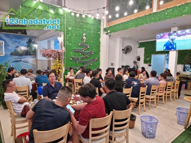 Mặt tiền Phú Trung Tân Phú 140m2 8.3x17, nhà hàng đông khách, ngộp bank bán nhanh 21 tỷ TL - 3