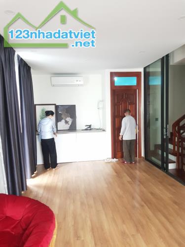 Cho thuê Biệt thự Tố hữu hà đông, 170m2x3T Full NT mới - 2