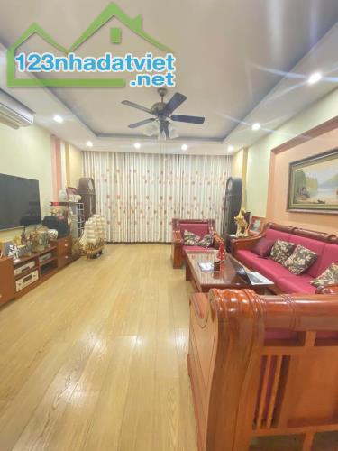 Bán nhà ngõ 29 Khương Hạ, ngõ ô tô đi, Dt 31m x 4 tầng, giá 4,5 tỷ Lh 0969653569