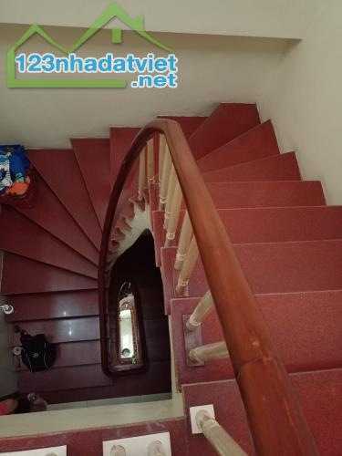 Bán gấp nhà Yên Hòa. Cầu  Giấy,Dt 36m2 x5t , mt 5,5 m. giá 4,6 tỷ. - 1