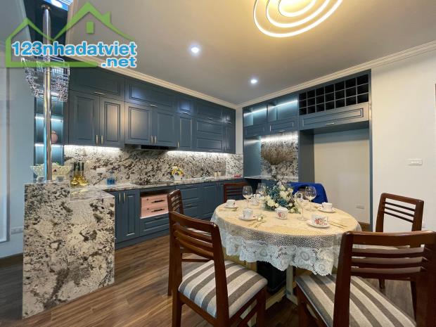 Bán liền kề Itasco Nguyễn Tuân, 72m2 x 6 tầng, 24 tỷ - 2