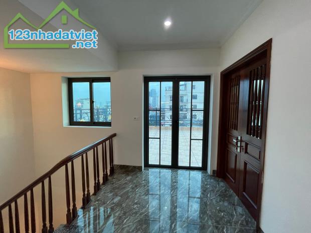 Bán liền kề Itasco Nguyễn Tuân, 72m2 x 6 tầng, 24 tỷ
