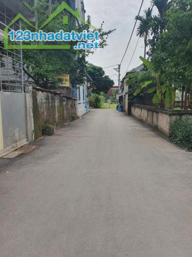 Hàng cực hiếm Bán lô đất view hồ An Thắng đẹp nhất của phường Biên giang oto vào nhà S48m - 1