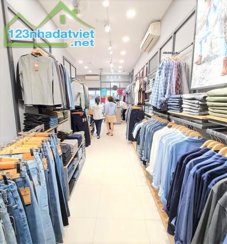 Bán Nhà Mặt phố Kim Mã, Vị trí đẹp, KD đỉnh, 78m MT 4,6m, Giá 18,9 tỷ. - 1