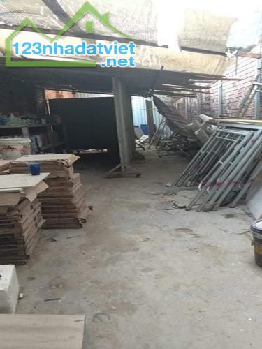 Nhà MT KD Bà Điểm 6, Bà Điểm, Hóc Môn, 172m2, 2 tầng, ngang khủng 8.2m. - 2