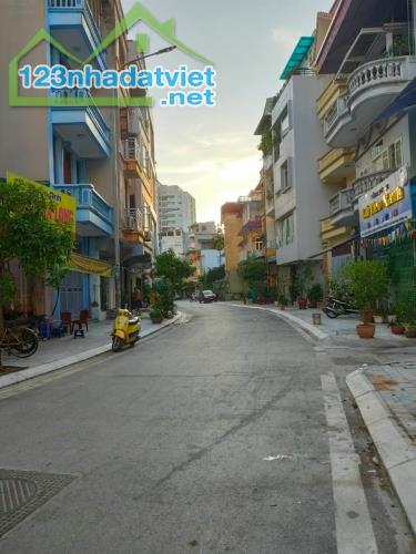 Bán nhà phân lô ô tô tránh ngõ 28 phố Xuân La, Tây Hồ, 92m2, MT 5M, 7 tầng Thang Máy - 5