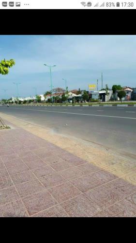 Cho thuê lô đất 1.000m2 mặt tiền Đại Lộ Hùng Vương