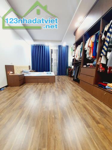 Bán nhà 5 tầng Mặt phố Tây Trà, Hoàng Mai, 60m, Thang máy, 13tỷ, kinh doanh.LH:0397194848 - 2