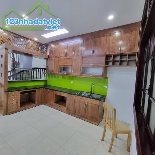 Nhà phân lô-ngõ thông -oto đỗ cửa Lê Quang Đạo Nam Từ Liêm 65m2 mt5m 5T 7tỷ LT. - 1