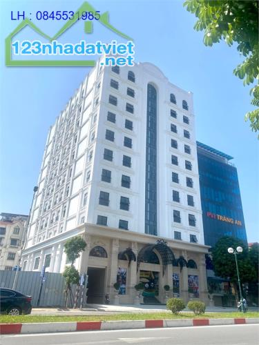 bán gấp nhà mặt phố hoàng cầu kinh doanh tốt 225 m2 6 tầng giá 120 tỷ - 1