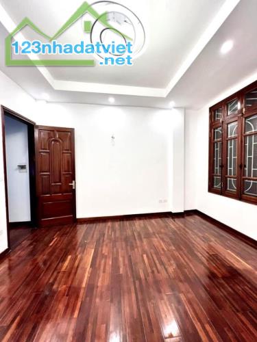 Hiếm, Bán nhà Trung Văn, Nam Từ Liêm,mới đẹp, ở sướng, ô tô gần,  45m2×5t, chỉ 4.5 tỷ. - 2