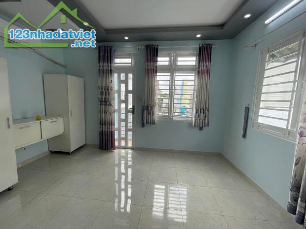 Siêu HOT – Xô Viết Nghệ Tĩnh, ngã tư Hàng Xanh, 260m2, 5 tầng, 20 phòng, nhỉnh 19 tỷ