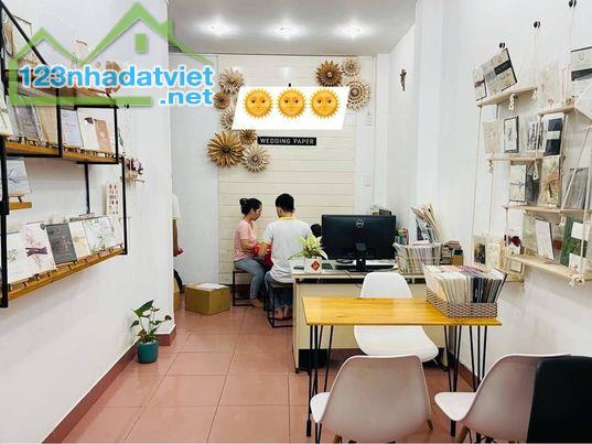 Bán gấp nhà MT Hồ Bá Kiện 62M, 4 tầng, 3x 15 nở hậu 5m, phường 15,Quận 10. - 3