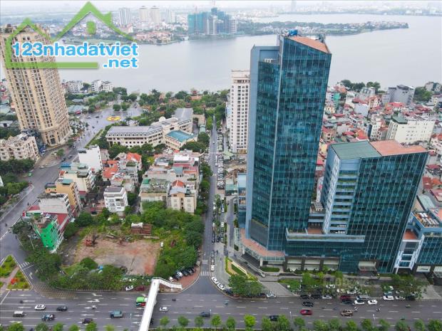 420m2 FULL THỔ CƯ MẶT PHỐ VÕ CHÍ CÔNG, MT 18m, VUÔNG, LÔ GÓC 3 MẶT ĐƯỜNG Ô TÔ VỈA HÈ 20m