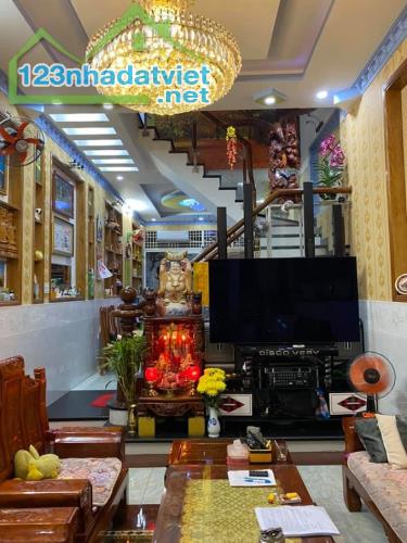 Hẻm 7m Phan Huy Ích, P14, Gò Vấp, 61m2, 4 tầng, cực đẹp. Tùng thổ cư. - 4