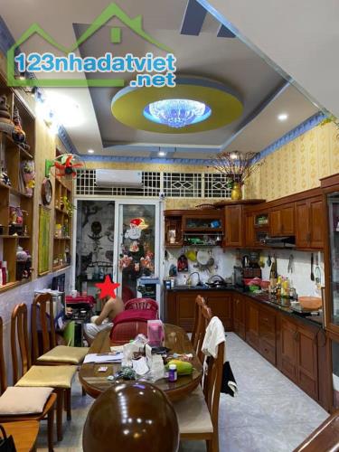 Hẻm 7m Phan Huy Ích, P14, Gò Vấp, 61m2, 4 tầng, cực đẹp. Tùng thổ cư. - 3