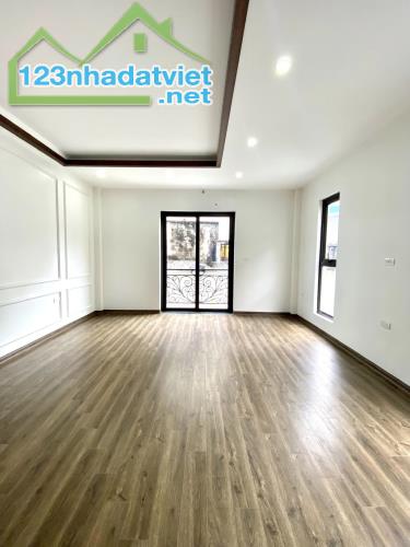 Bán nhà Lang Hạ, Đống Đa, dt 41m x5t, mt 4,5m. giá 4,6 tỷ. - 1