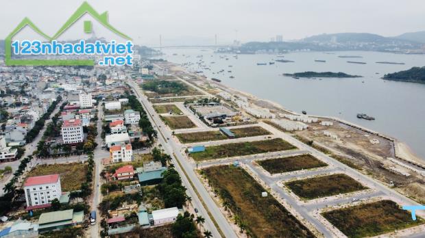 Bán Hà Khánh Bmr , nhìn biển và biệt thự, gần trục đường 40m, giá rẻ
