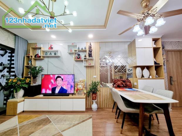 Cho thuê ngắn hạn căn hộ Le Grand Jardin-Sài Đồng-Long Biên-75m-full đồ đẹp-15 triệu/tháng