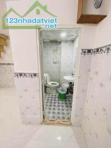 Nhà trệt lửng hẻm ba gác đường số 4 phường Trường Thọ, Thủ Đức. Gần trường Nguyễn Văn Banh - 4