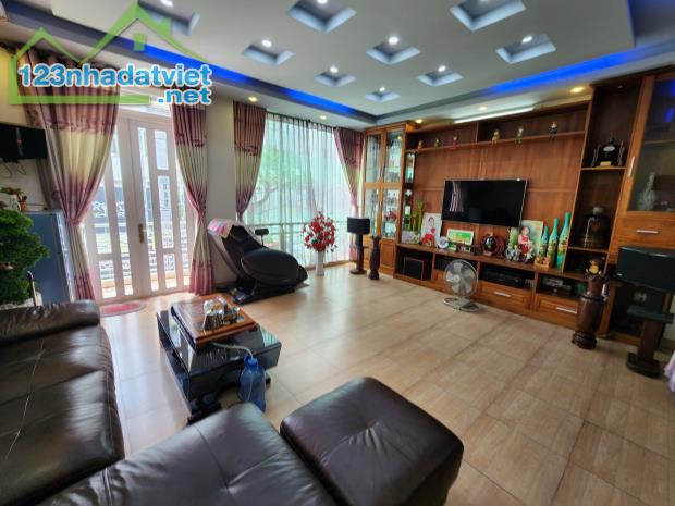 Nhà siêu VIP Tô Hiến Thành, Quận 10, hẻm 12m, ngang 6m hiếm có - 2