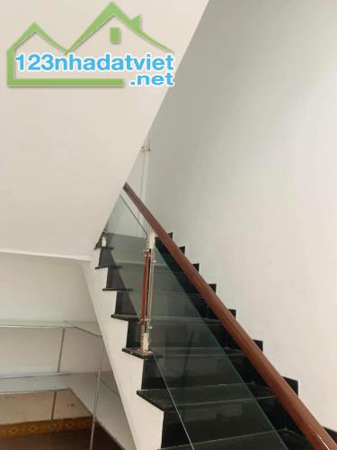 🏡NHÀ 3 TẦNG + 11 PHÒNG -  MẶT TIỀN HUỲNH TẤN PHÁT, TRUNG TÂM TP HUẾ. - 2