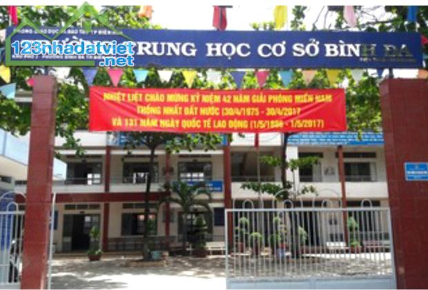 BÁN ĐẤT BÌNH ĐA SỔ HỒNG RIÊNG THỔ CƯ ĐƯỜNG RỘNG 6m THÔNG THOÁNG