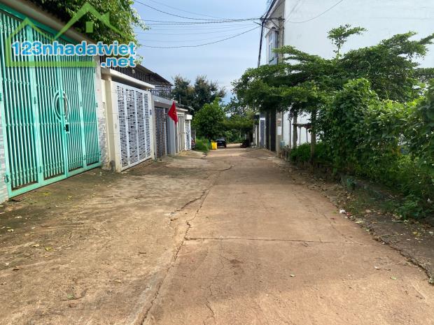 🎀Bán 2 lô đất 5x20m hẻm Đỗ Xuân Hợp P.Tân Lợi Buôn Ma Thuột chỉ 1tỷ890 triệu🌹