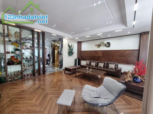 TOÀ BIỆT THỰ, VIEW HỒ HOÀNG CẦU, MẶT PHỐ Mai Anh Tuấn. MB 229M². Chào 72.9 tỷ. - 4