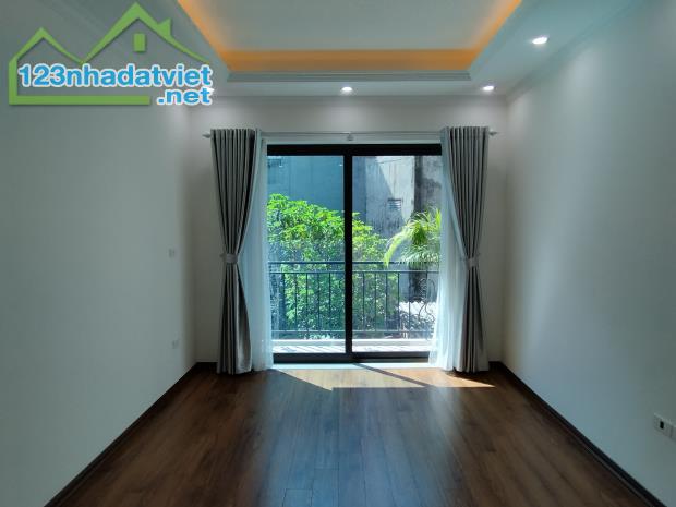 Siêu phẩm nhà xây mới phố cổ Hà Đông- Hà Nội(35m2*5T) giá 4x tỷ, lô góc. LH 0943075959 - 2